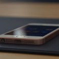 iPhone-SE27