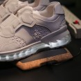 lenovo-smart-shoes-tech-world-2016-2.0