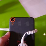 HTC-Desire-820-3