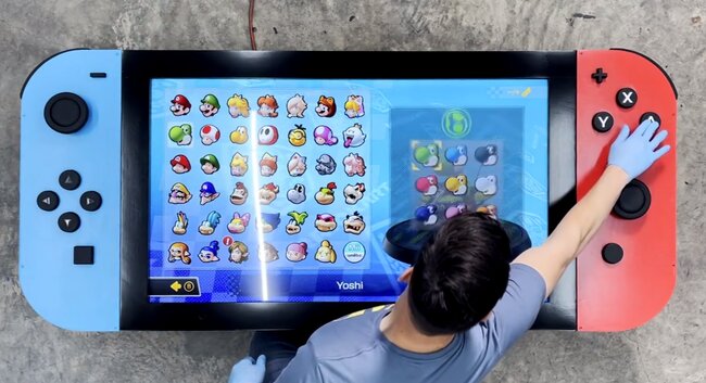 worlds-largest-nintendo-switch.jpg