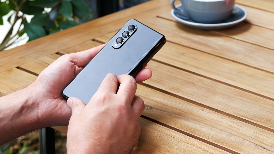 GalaxyZFold3-review-2.jpg