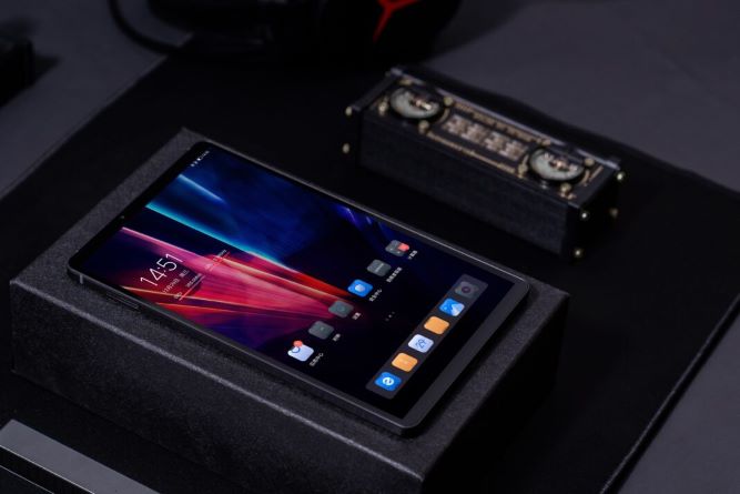 Lenovo-Legion-Y700-3.jpg
