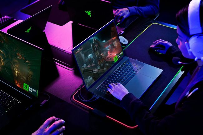 لپ تاپ Razer Blade 16