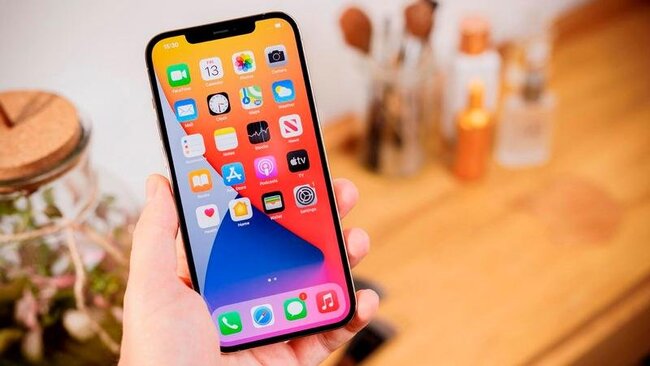 تفاوت OLED و LCD