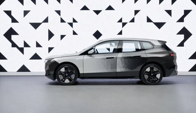 BMWIX.jpg