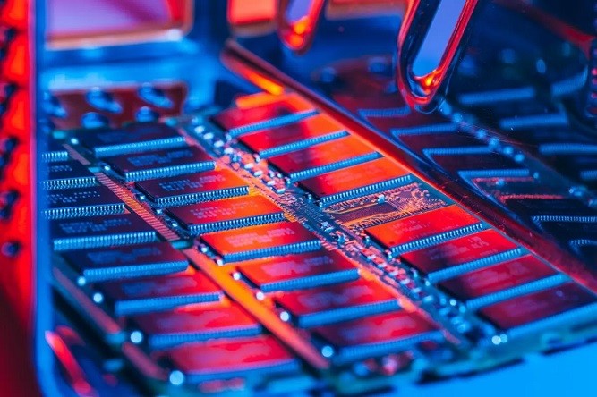 کاهش قیمت حافظه های رم تا پایا سال 2022