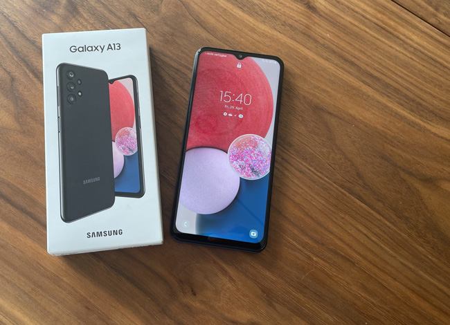 گوشی موبایل سامسونگ Galaxy A13 - بهترین گوشی پایین رده ۲۰۲۲ از نظر باتری