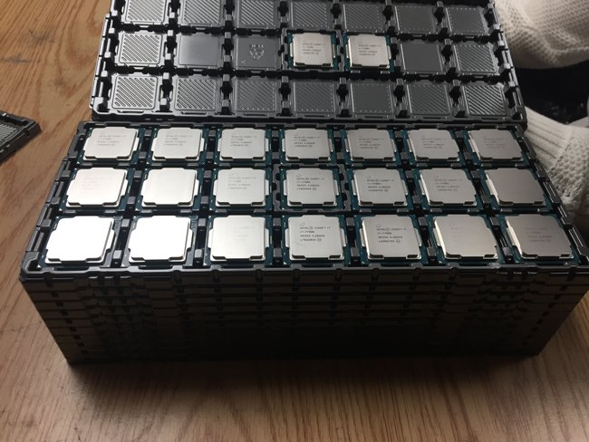 مقایسه سی پی یو Box و Tray