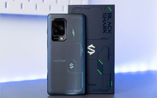 گوشی Black Shark 5 Pro - لیست بهترین گوشی های شیائومی ۲۰۲۲