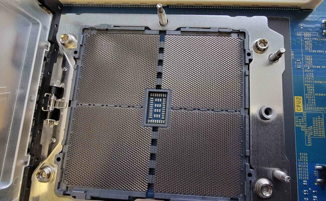 تصاویر amd epyc 9000