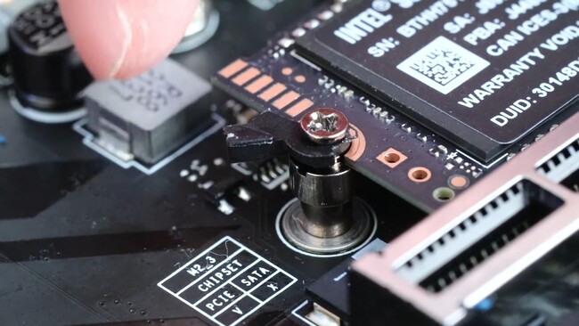 MSI-EZ-CLIP-SSD-1.jpg