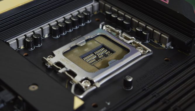 سوکت LGA 2551