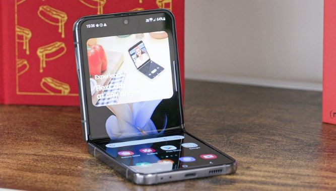 گلکسی Z Flip 4