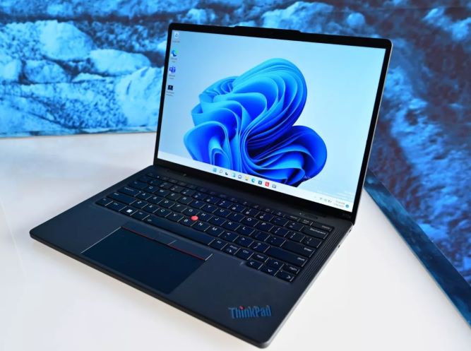 لپ تاپ ThinkPad X13s