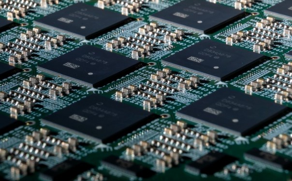 0-intel-cpu-price-2.jpg