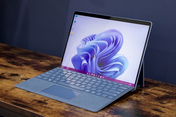پرفروش ترین تبلت های ۲۰۲۲ - تبلت Microsoft Surface Pro 9