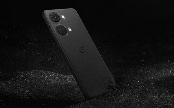 نمای پشتی گوشی وان پلاس Ace 2V