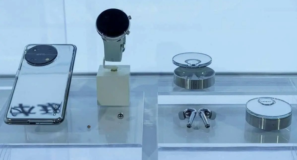 Oppo-all-glass-smart-phone.jpg