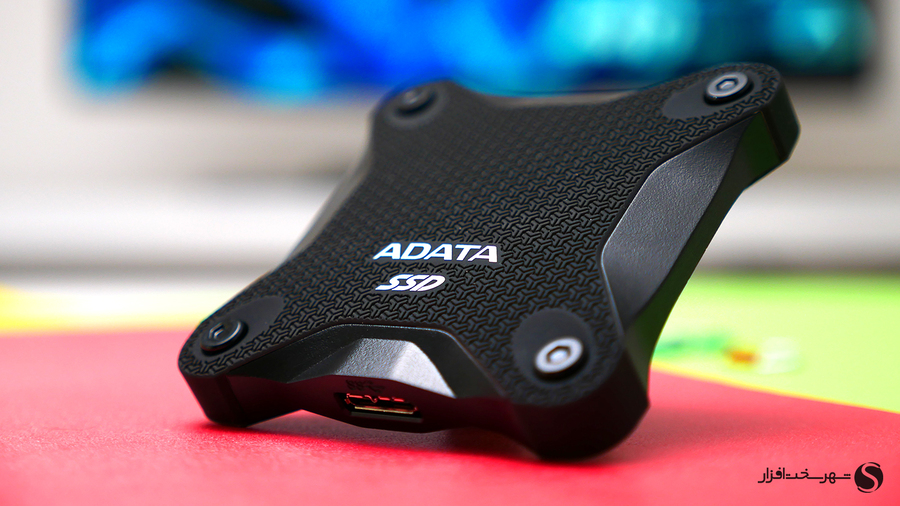 adata-sd600q-external-ssd-show3.jpg