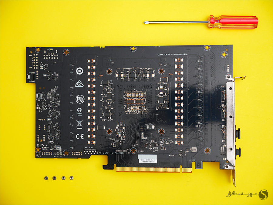 بررسی کارت گرافیک gigabyte rtx4080 aero pcb back