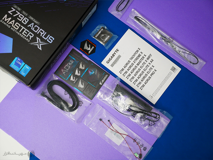z790-aorus-masterx-contents.jpg