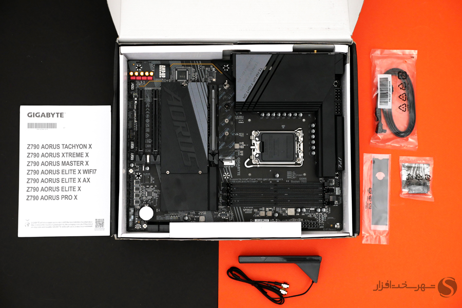 Gigabyte_Z790_Aorus_Elite_X_Motherboard_box_content.jpg