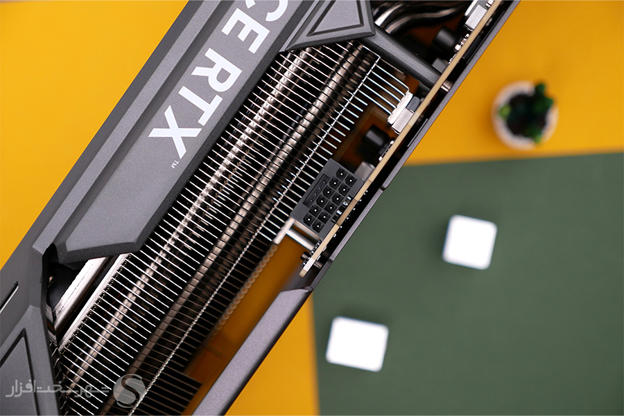 ASUS-RTX4080Super-x900-09.jpg