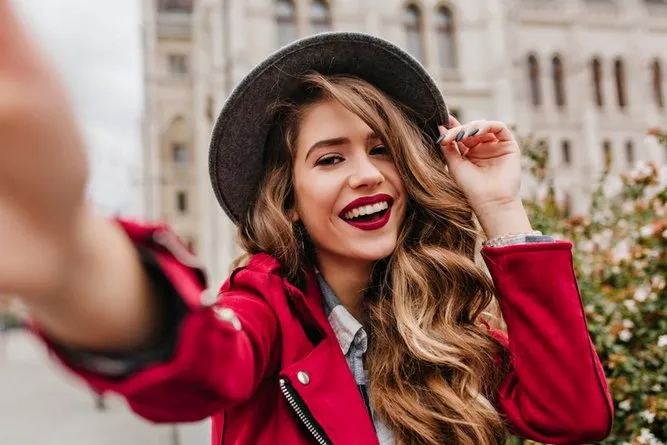 روش عکاسی سلفی حرفه ای