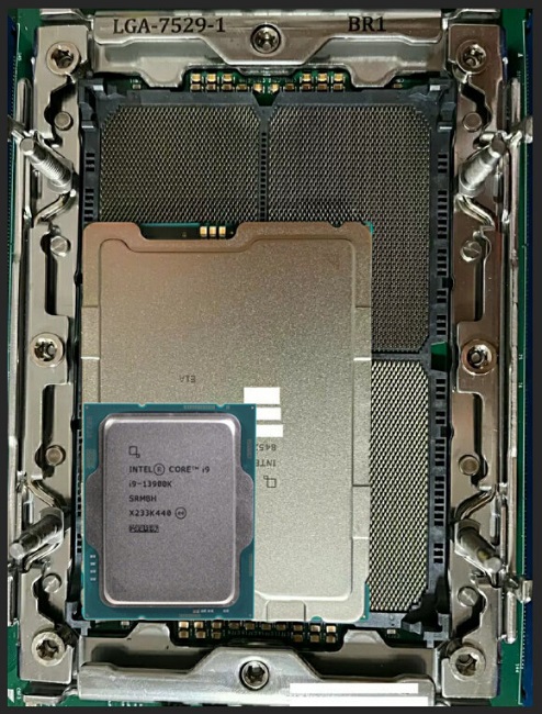 عکس سوکت LGA 7529 اینتل