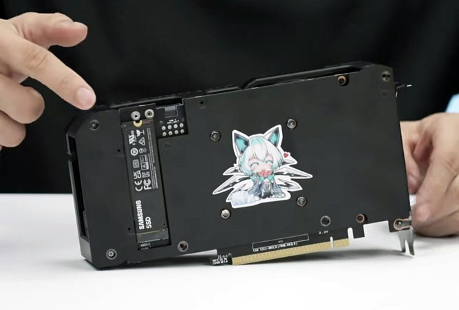 کارت گرافیک با امکان نصب SSD