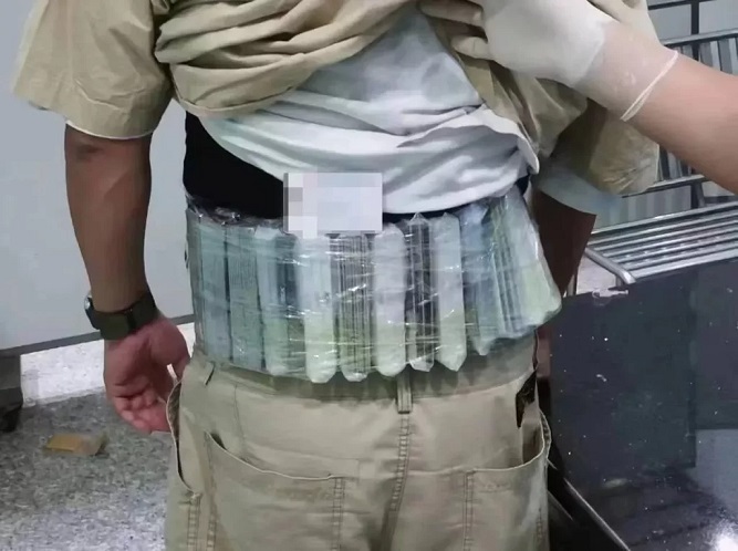 قاچاق سخت افزار