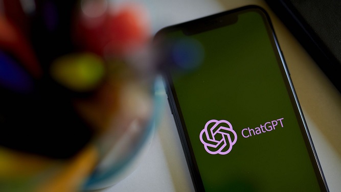 دانلود نسخه iOS از برنامه رسمی ChatGPT