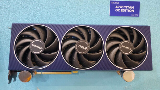 کارت گرافیک arc a770