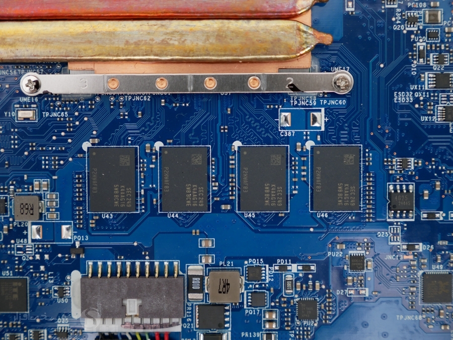 MSI-Modern15-review-08.JPG