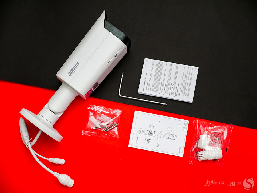 محتویات جعبه دوربین مدار بسته DAHUA HFW2231T