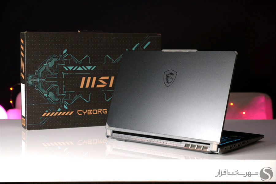 MSI-Cyborg-21-x900.jpg
