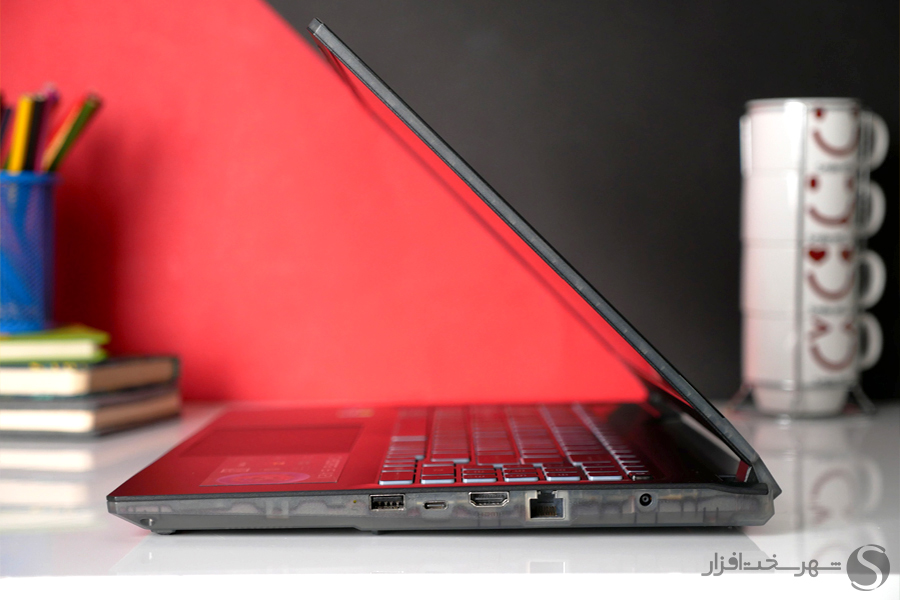 MSI-Cyborg-42-x900.jpg