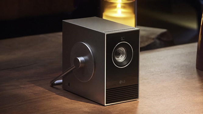 پروژکتور CineBeam Qube ال جی