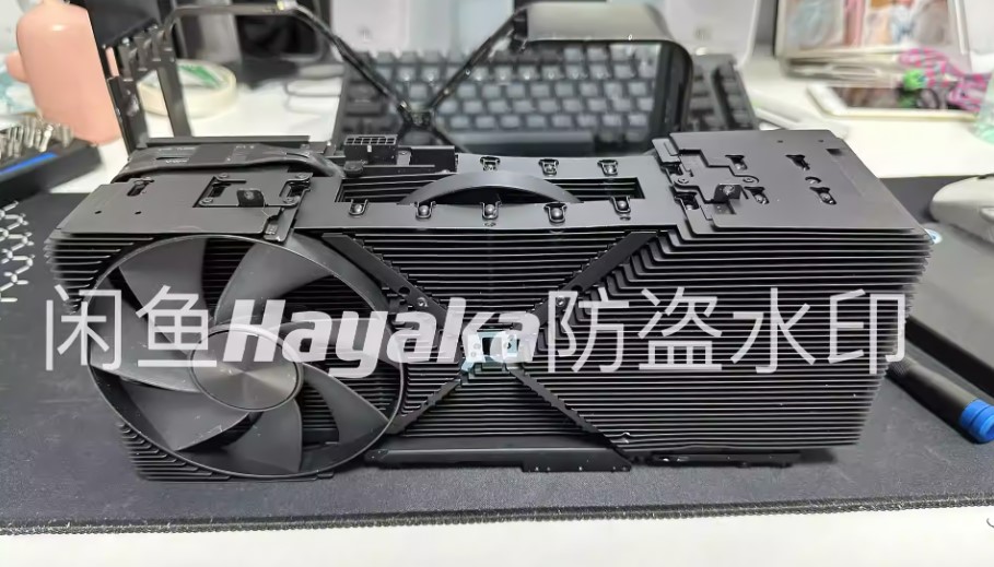 تصویر خنک کننده کارت گرافیک RTX 40
