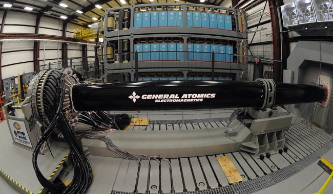 ساخت اسلحه Railgun توسط مهندسان نیروی دریایی چین
