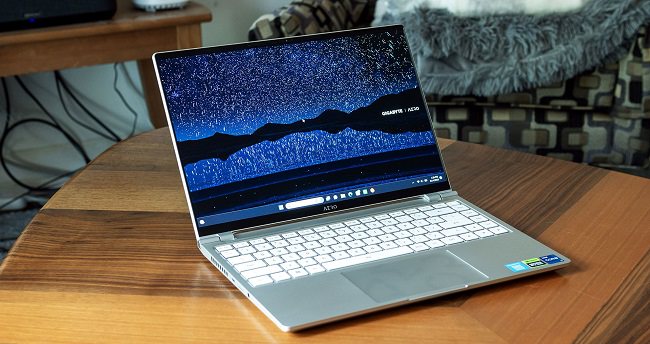 لپ تاپ گیگابایت AERO 14 OLED
