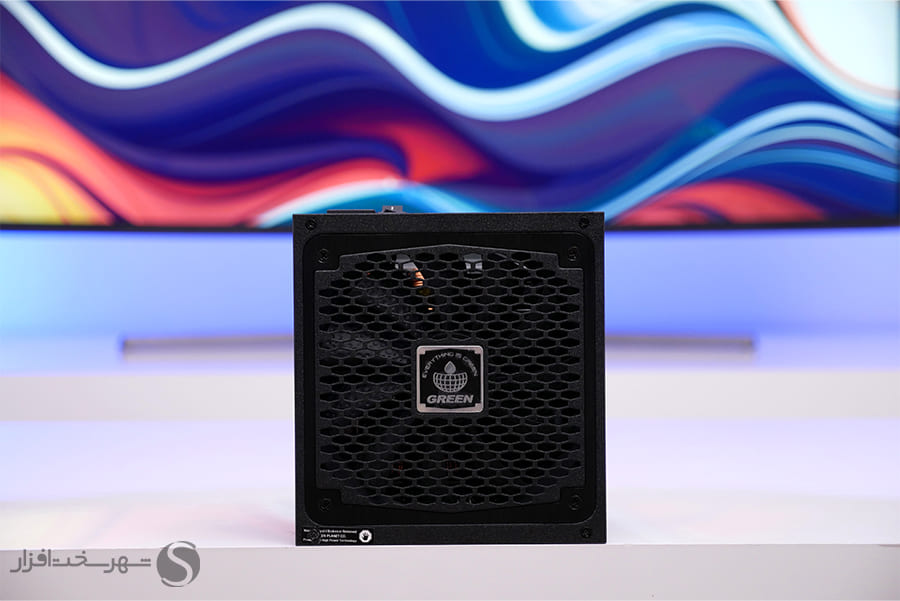 Green-Edge-1300W-PSU-x900-06.jpg