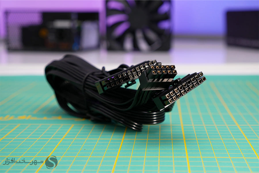 Green-Edge-1300W-PSU-x900-49.jpg