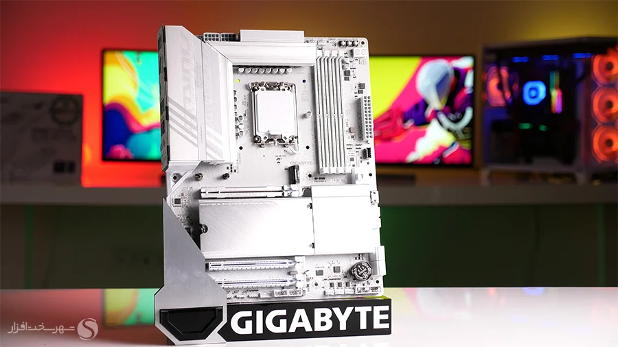 بررسی مادربرد گیگابایت B860 Aorus Elite WiFi7 ICE