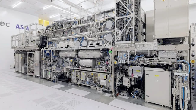 دستگاه لیتوگرافی ASML