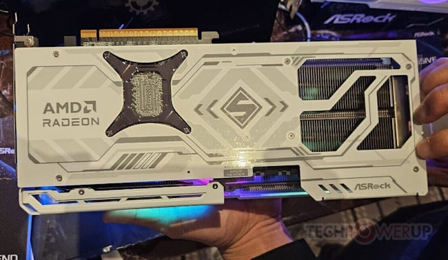 گرافیک Radeon RX 9070 XT ازراک