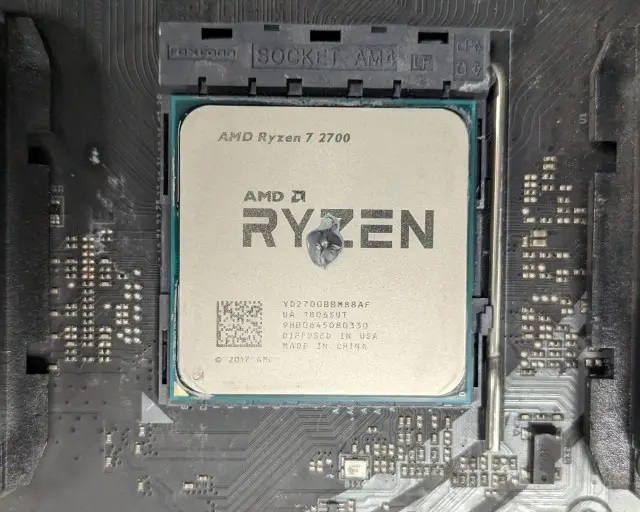 نحوه استفاده از خمیر سیلیکون cpu