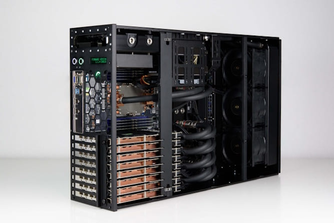 سیستم با  کارت گرافیک RTX 5090