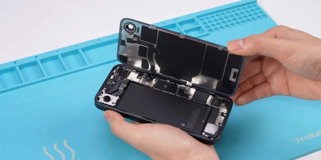 iPhone-16e-teardown.jpg