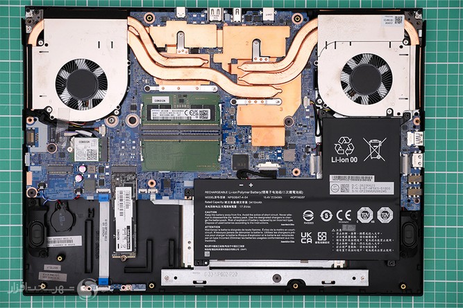 Gigabyte-G6-Laptop-PartII-x900-18.jpg